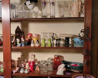 Antique salt and pepper Shakers. 