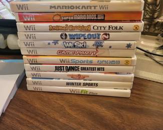 Some Great wii titles, sold separately. 