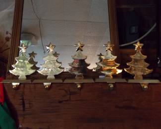 5 Christmas tree stocking holders