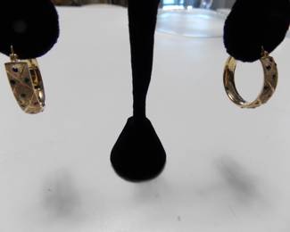 Matching 14K earrings