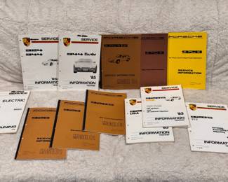 (12) Porsche 928 Service Information Booklets 1985
