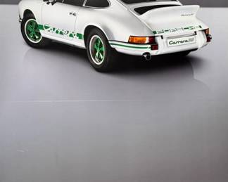 Porsche RS2.7 Foldable Display
