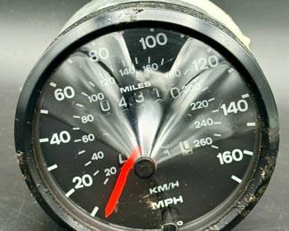Porsche Speedometer T2
