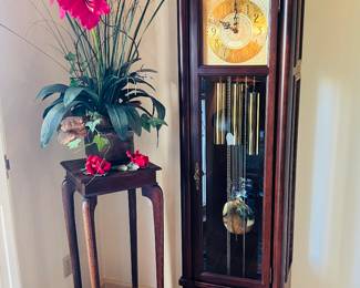 Hamilton grandfather clock, GREENFIELD MANOR EDITION