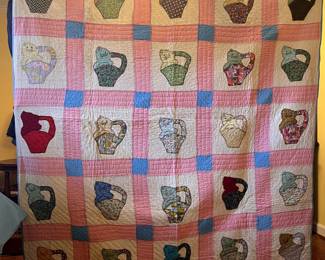 Over 60 Vintage & Antique Quilts