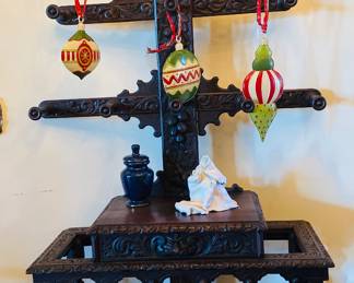 Black Forest Hall Tree