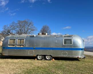 1973 Excella 500 Airstream
Available for immediate purchase.
$17,500
