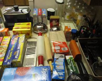 Kitchen items 