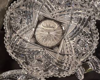 Cut crystal