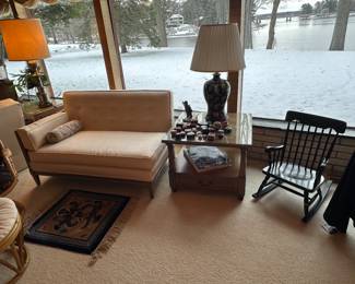 Henredon side table with one low drawer