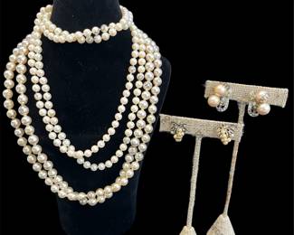 Faux Pearl Necklaces, Clip-on Earrings & Screw-on Earrings
