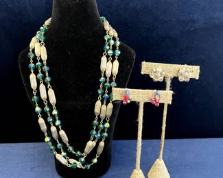 Beaded Necklace And Screw-on & Clip-on Earrings