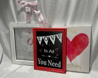 Valentines wall decor