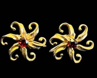 10K Gold Garnet Screw -On Earrings Esemco