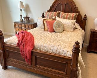 Ethan Allen queen bed