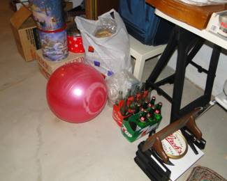 There is that Stroh's sign again, along with that exercise ball that everyone will be using in January for about 18 days