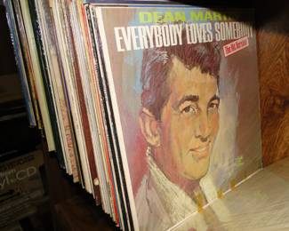 We gots lots of vintages vinyls to offers at this sales