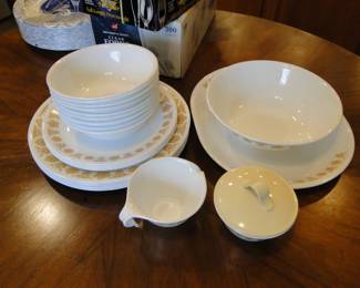 Corelle, sold as a set only. In amazing condition