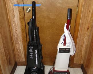 Vacuum and floor cleaner