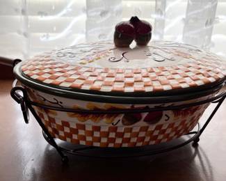 temptations casserole and carrier