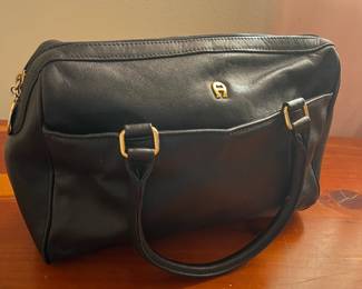 Aigner bag