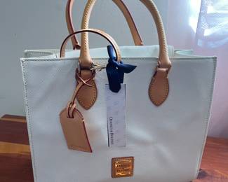 Dooney & Bourke bag
