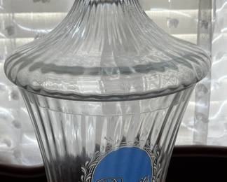 European crystal biscuit jar