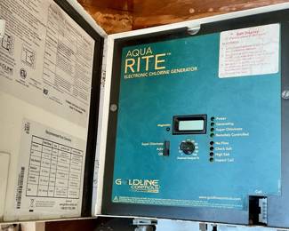 Salt water pool Monitor