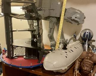 Larger star wars action figures 