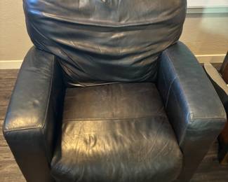 Leather electric recliner