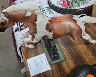 BREYER HORSE