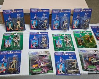 STARTING LINEUP FIGURES LOT