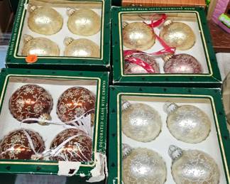 VINTAGE CHRISTMAS ORNAMENTS