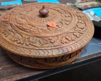 CARVED WOODEN BOX WITH LID