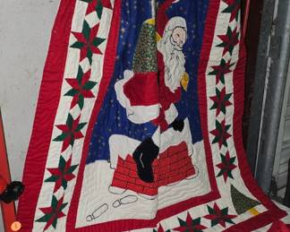 SMALL CHRISTMAS QUILT