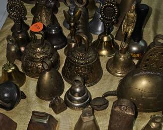 LOT OF BRASS BELLS / VINTAGE / ANTIQUE
