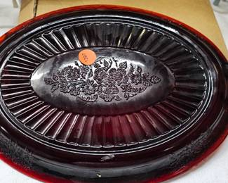 RED GLASS PLATTER