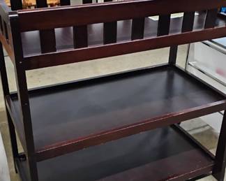 BABY CHANGING TABLE