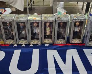 DUCK DYNASTY BOBBLEHEAD LOT