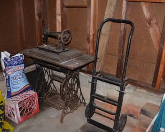Antique Singer Sewing machine and base
