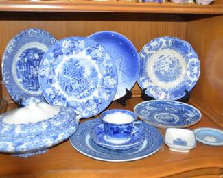 Blue and white porcelain china dishes