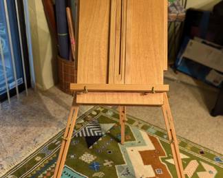 Julian, Paris Portable Easel