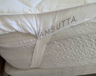 Wamsutta King Size Pillow Top