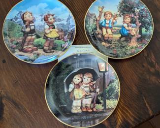 Vintage Hummel Collector Plates w/ Serial Number