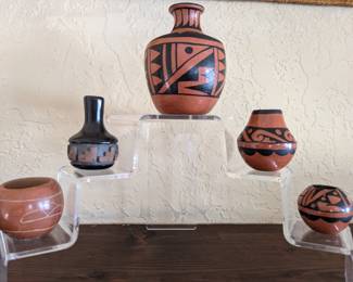 Native American Small Pots, Ollas
