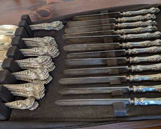 Sterling Silver Wm Rogers & Son Orange Blossom Pattern 74 pieces