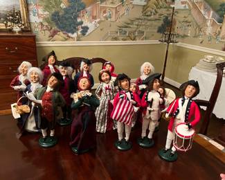 Byers’ Choice Carolers