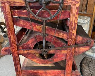 Fanning mill seed cleaner