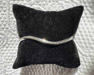 Vintage 14K white gold wave bracelet 