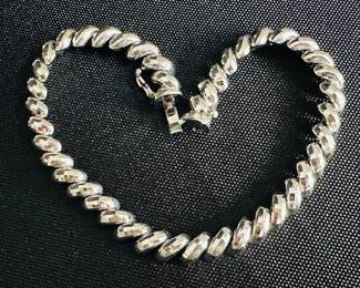 14K white gold bracelet 